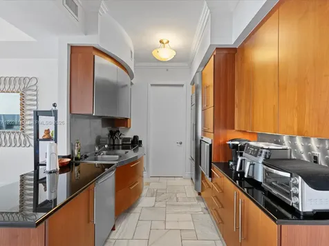 18101 Collins Avenue Sunny Isles Beach FL 33160