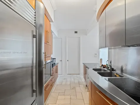 18101 Collins Avenue Sunny Isles Beach FL 33160