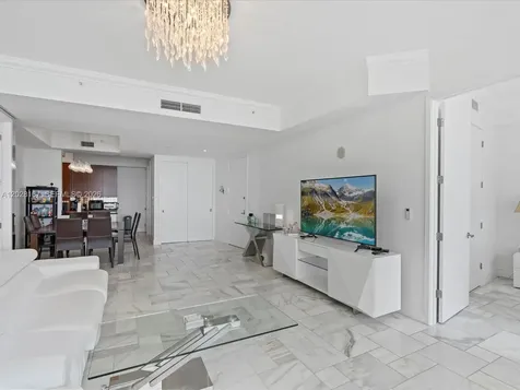 18101 Collins Avenue Sunny Isles Beach FL 33160