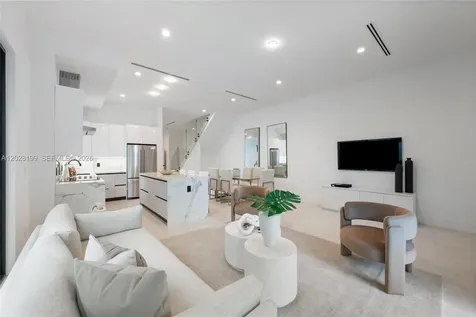 2937 SW 21st Street Miami FL 33145