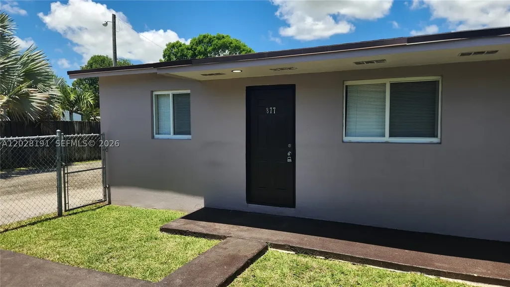 877 NW 10th Street Florida City FL 33034