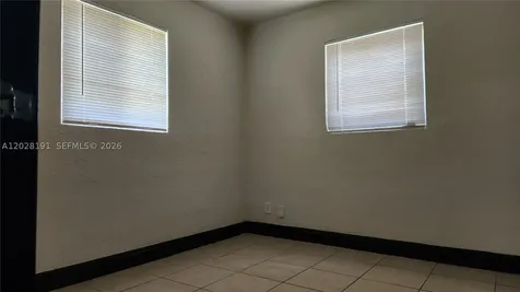 877 NW 10th Street Florida City FL 33034