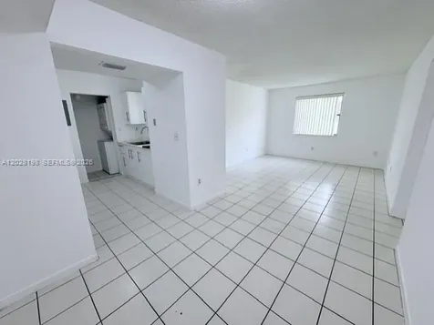 526 NW 114th Avenue Sweetwater FL 33172
