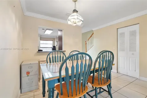9942 NW 10th Street Pembroke Pines FL 33024