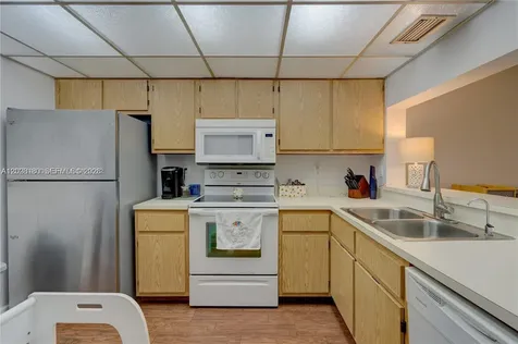1920 Sabal Palm Drive Davie FL 33324