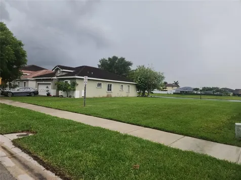 23044 SW 107th Place Miami FL 33170