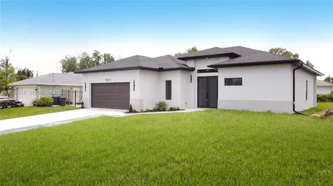 7511 Blutter Road North Port FL 34291