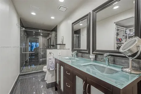 6671 SW 70th Terrace South Miami FL 33143