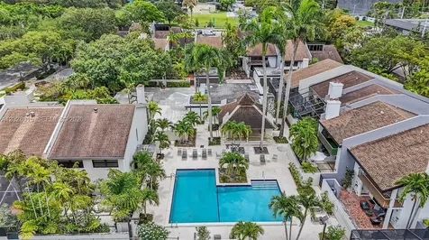 6671 SW 70th Terrace South Miami FL 33143