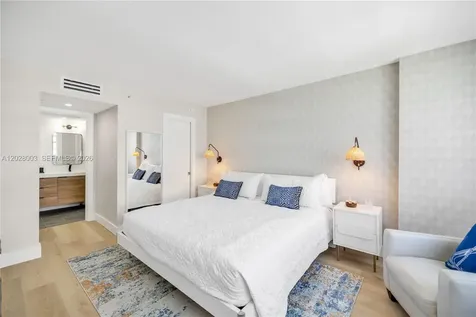 6917 Collins Avenue Miami Beach FL 33141