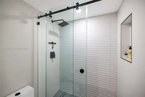 6917 Collins Avenue Miami Beach FL 33141
