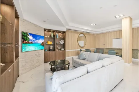 6917 Collins Avenue Miami Beach FL 33141
