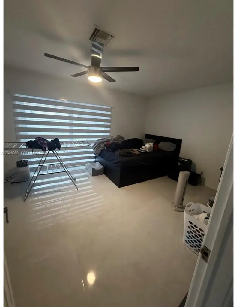 1110 S 14th Avenue Hollywood FL 33020