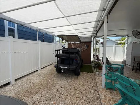 325 Calusa Street Key Largo FL 33037
