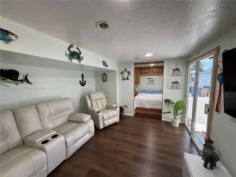 325 Calusa Street Key Largo FL 33037