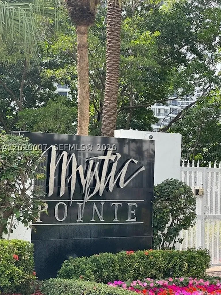19101 NE 36th Court Aventura FL 33180
