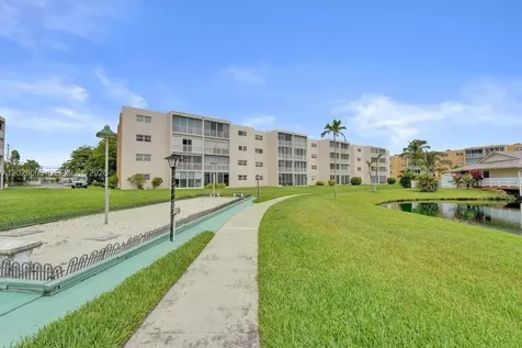 1025 SE 2nd Avenue Dania Beach FL 33004