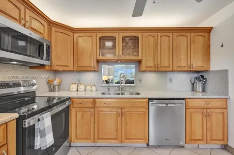 1025 SE 2nd Avenue Dania Beach FL 33004