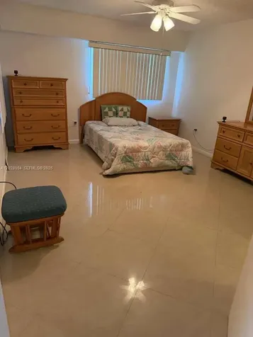 1600 SW 127th Way Pembroke Pines FL 33027