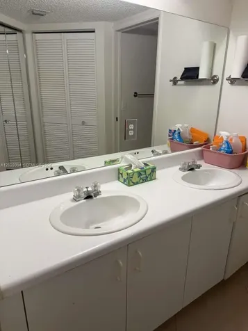 1600 SW 127th Way Pembroke Pines FL 33027