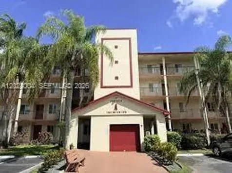 1600 SW 127th Way Pembroke Pines FL 33027