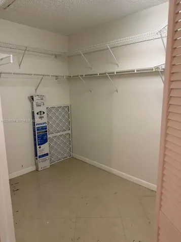 1600 SW 127th Way Pembroke Pines FL 33027