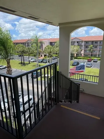 1600 SW 127th Way Pembroke Pines FL 33027
