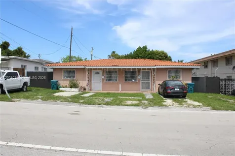 1040 NW 23rd Court Miami FL 33125