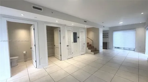 643 Jefferson Avenue Miami Beach FL 33139