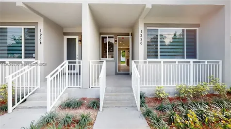 1284 NE 111th Street Miami FL 33161