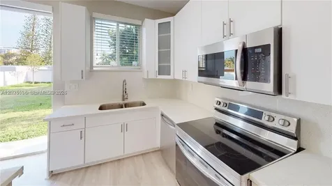 1284 NE 111th Street Miami FL 33161