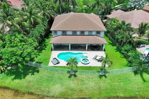 1088 Skylark Drive Weston FL 33327