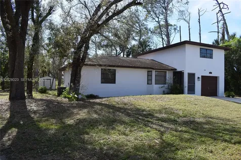 17113 Russell Avenue Port Charlotte FL 33954