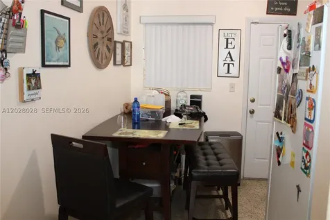 1022 NW 22nd Place Miami FL 33125