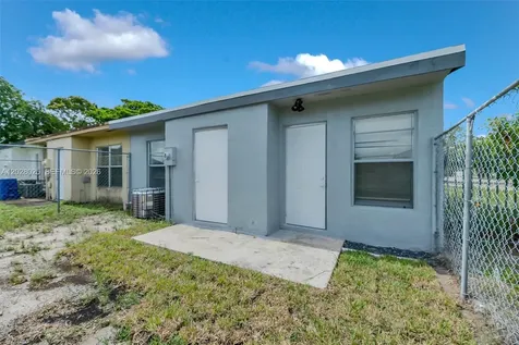 3793 NW 213th Terrace Miami Gardens FL 33055