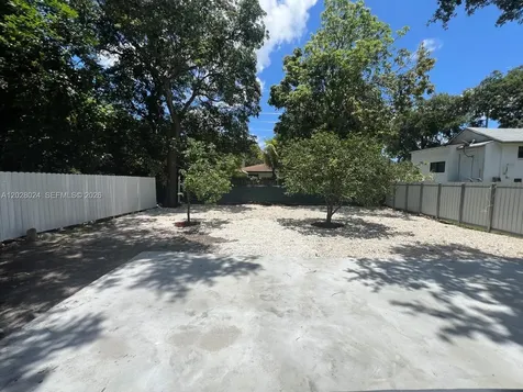 5511 NW 4th Avenue Miami FL 33127