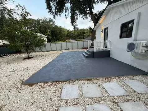 5511 NW 4th Avenue Miami FL 33127
