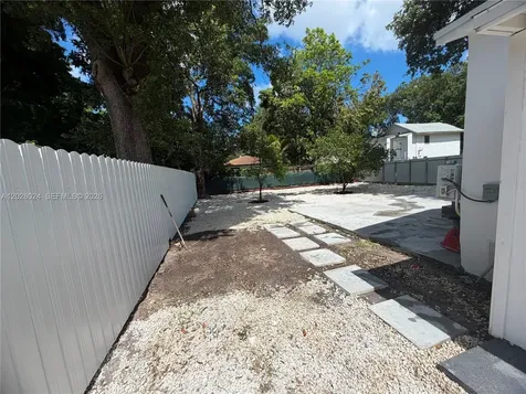 5511 NW 4th Avenue Miami FL 33127