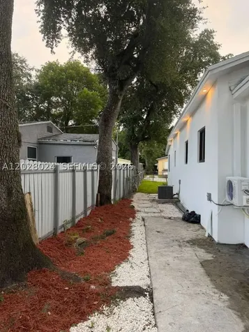 5511 NW 4th Avenue Miami FL 33127