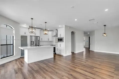 10276 NW 30th Terrace Doral FL 33172