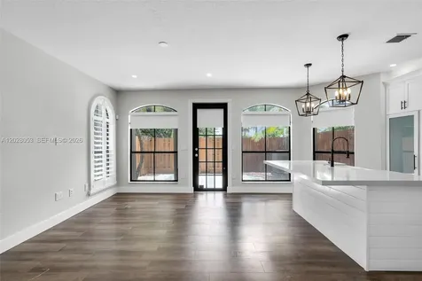 10276 NW 30th Terrace Doral FL 33172