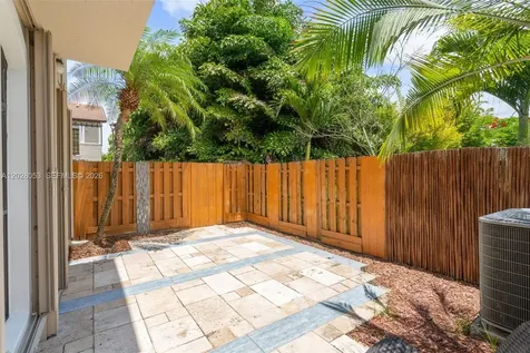 10276 NW 30th Terrace Doral FL 33172