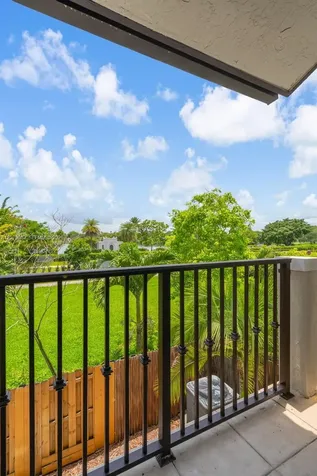 10276 NW 30th Terrace Doral FL 33172