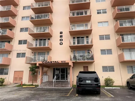 2200 E Hallandale Beach Boulevard Hallandale Beach FL 33009