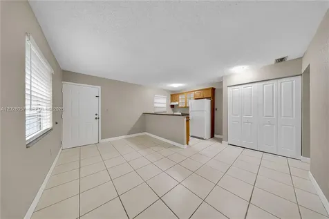9751 Wayne Avenue Palmetto Bay FL 33157