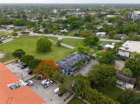 9751 Wayne Avenue Palmetto Bay FL 33157