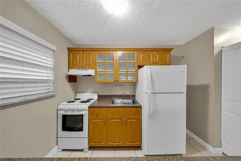 9751 Wayne Avenue Palmetto Bay FL 33157
