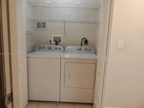 8964 W Flagler Street Miami FL 33174