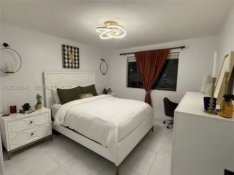 15570 SW 105th Lane Miami FL 33196