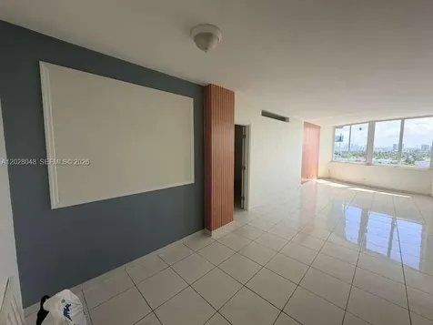 7441 Wayne Avenue Miami Beach FL 33141